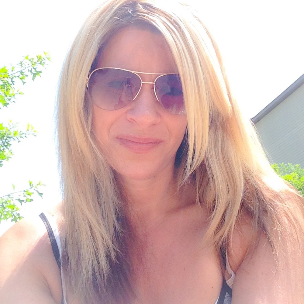 Meet your Posher, Stacey